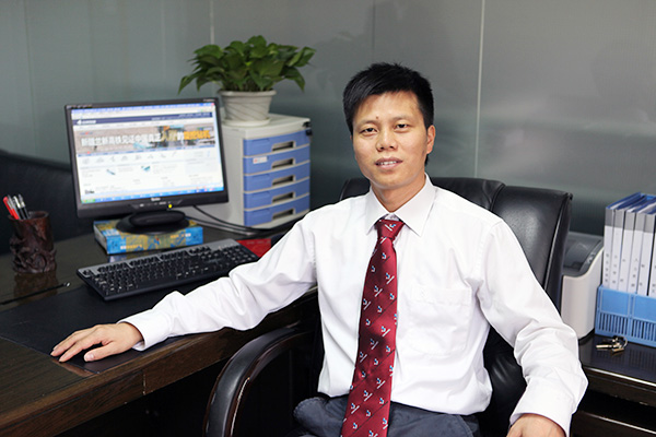 喜讯：z6com·尊龙(中国)时凯集团智能朱建新荣获《长沙年鉴》2015年度十大人物奖