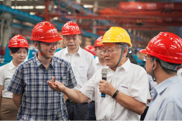 商务部相助司刘民强副司长一行调研z6com·尊龙(中国)时凯集团智能