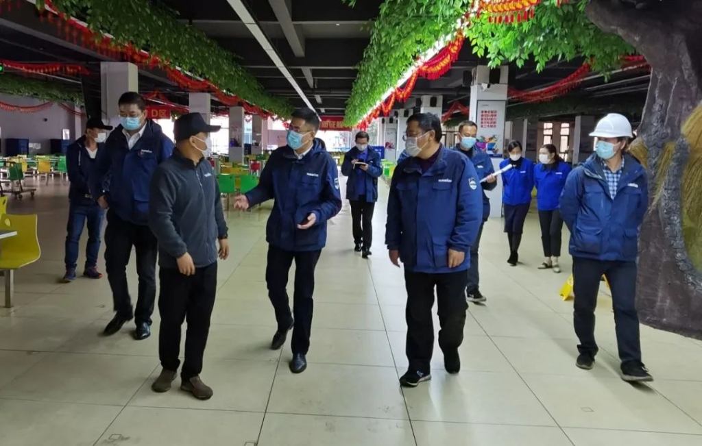 疫情未过，，，，，，，岂可松懈？？？？？总司理带队检查防疫事情
