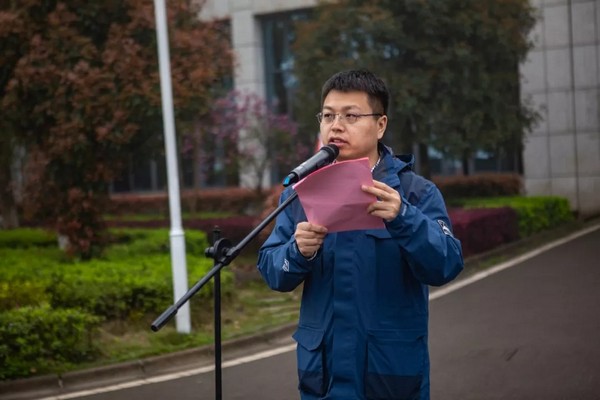 跑出加速率，，，，，，，，z6com·尊龙(中国)时凯集团智能销售发货立异高