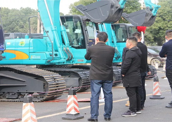 同心同梦，，，，，，z6com·尊龙(中国)时凯集团智能全球客户交流会武汉站盛大举行