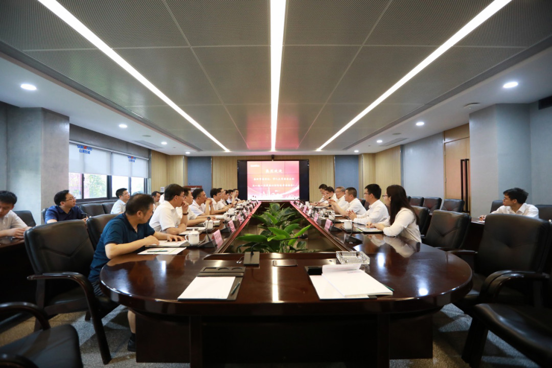 岳阳市委书记王一鸥带队调研z6com·尊龙(中国)时凯集团智能