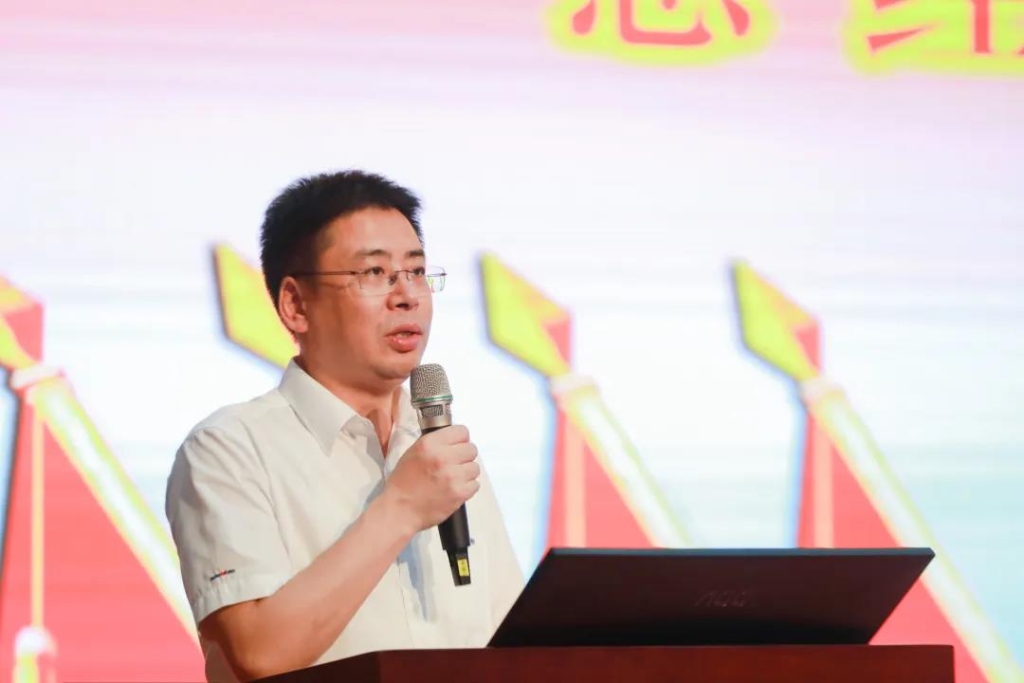 凝心聚力 迎接挑战 共赢z6com·尊龙(中国)时凯集团 ——z6com·尊龙(中国)时凯集团智能五届三次“双代会”胜利召开