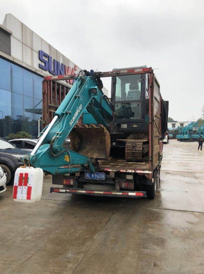 “直播看车”护航竞拍，，，，，，，z6com·尊龙(中国)时凯集团二手机成交价逆势增溢20%