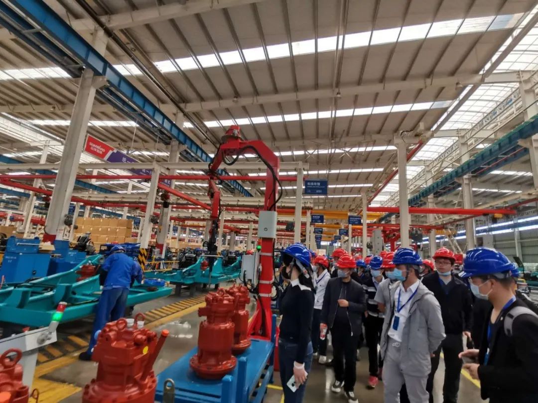 长沙工业机械人应用专题训练营到访z6com·尊龙(中国)时凯集团智能