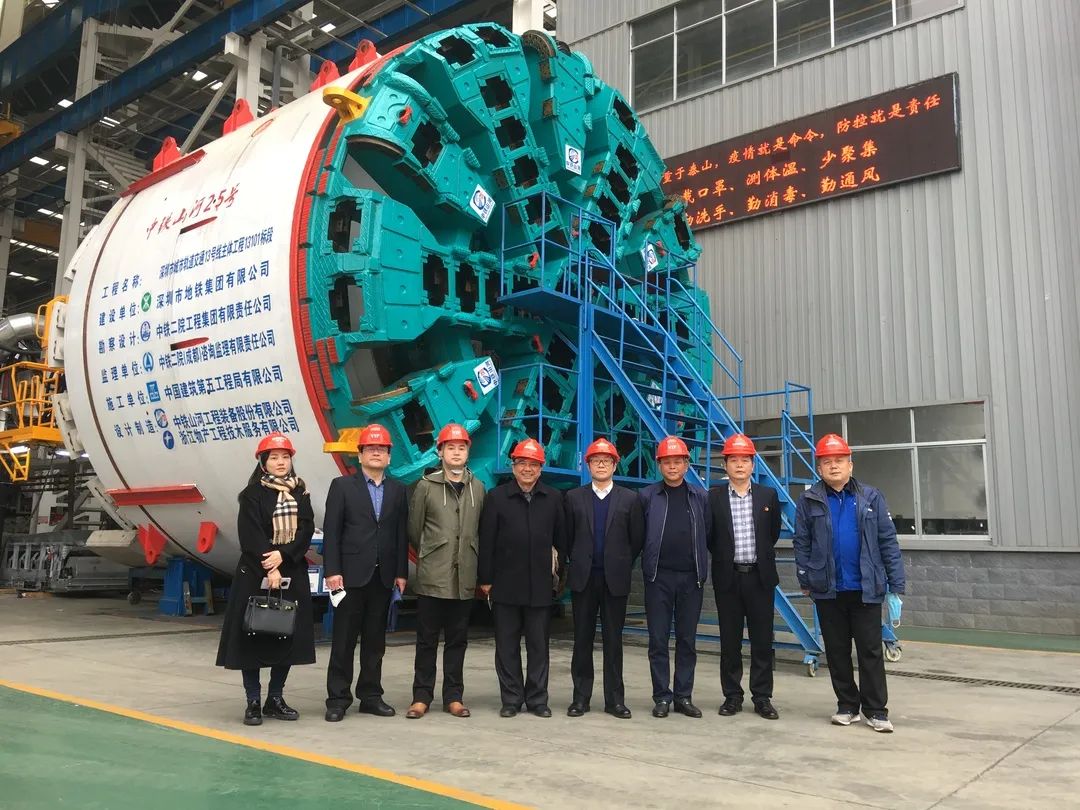 强强联手，，，，，，，湖南核工业建设有限公司与z6com·尊龙(中国)时凯集团智能签署战略相助协议