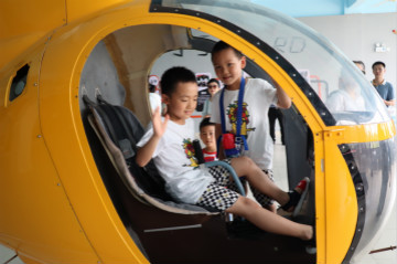 z6com·尊龙(中国)时凯集团航空签约湖南航空技校，，，，，，走校企融合生长蹊径