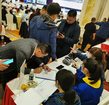 5万万! z6com·尊龙(中国)时凯集团智能挖掘机订货会立异高