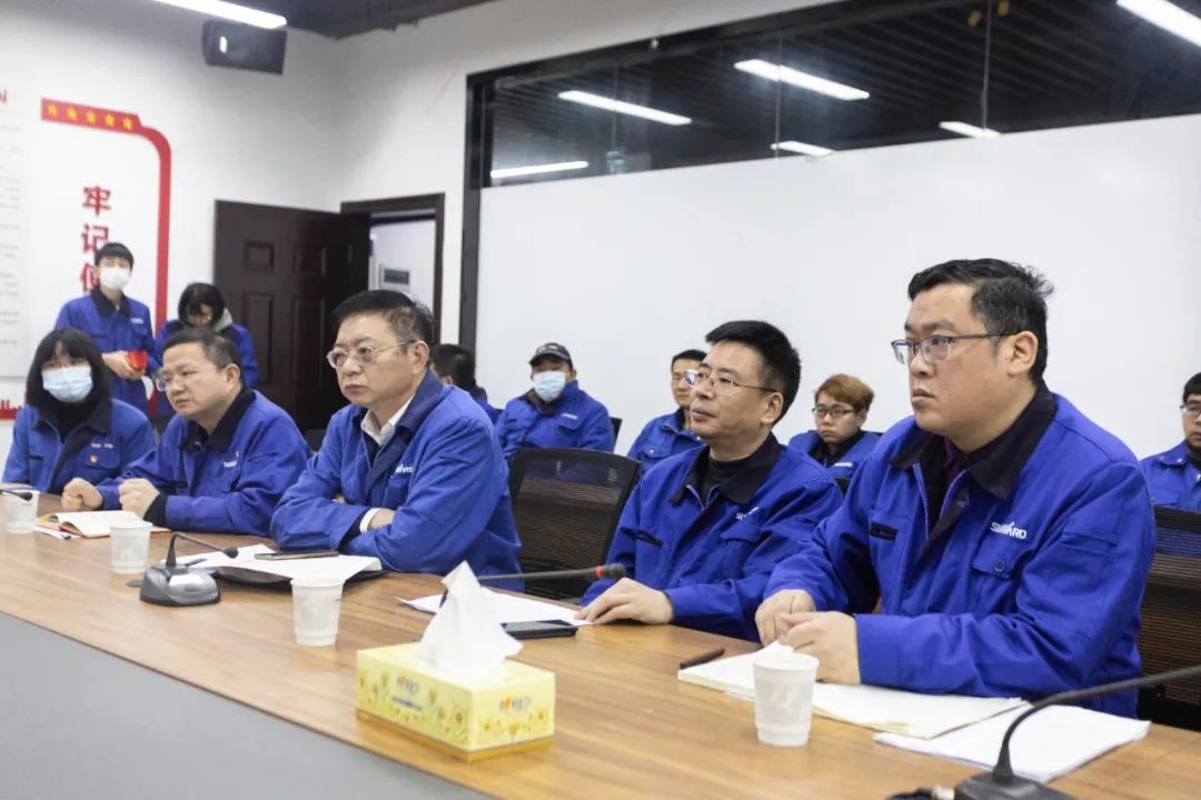 心系员工，，，，，情暖如春