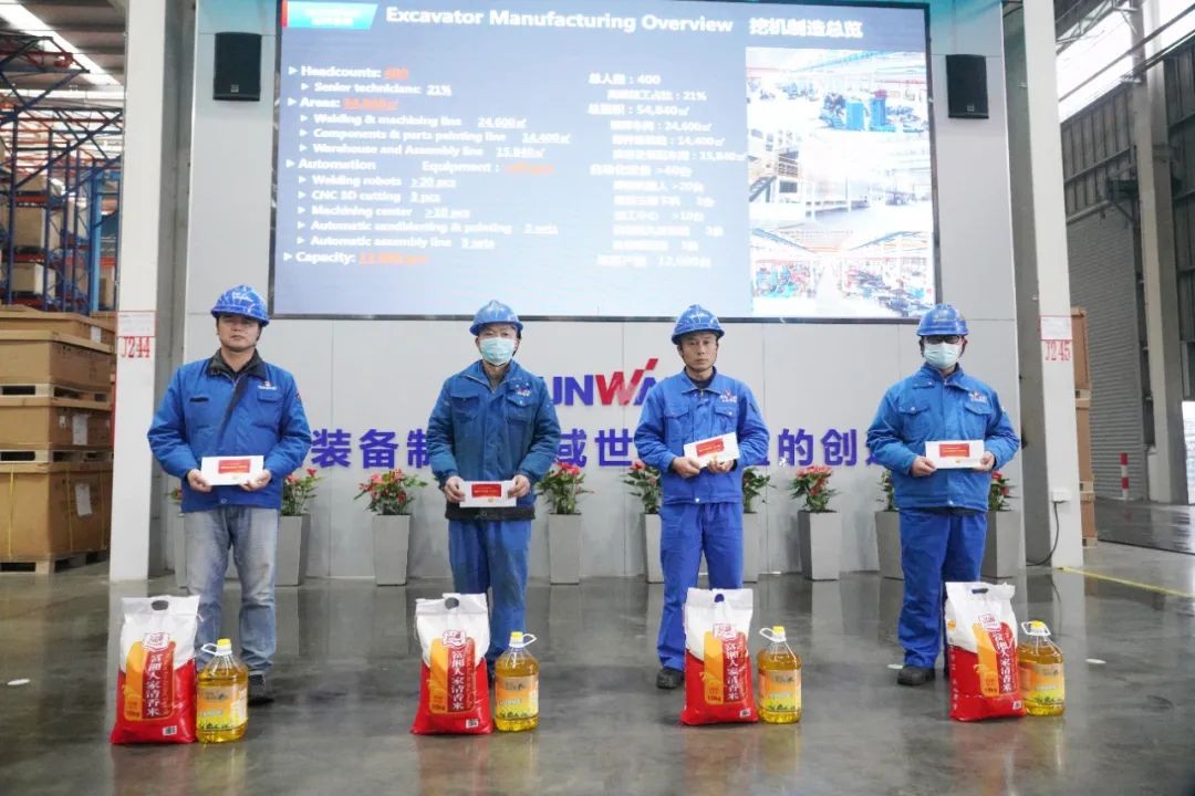 张庆红慰问z6com·尊龙(中国)时凯集团智能难题党员