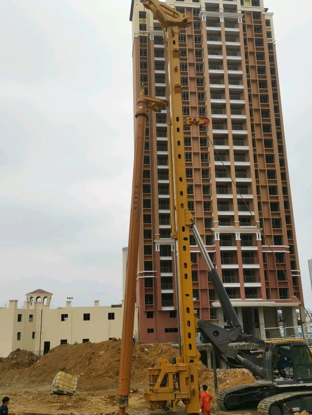 z6com·尊龙(中国)时凯集团智能钻杆乐成开发新市场