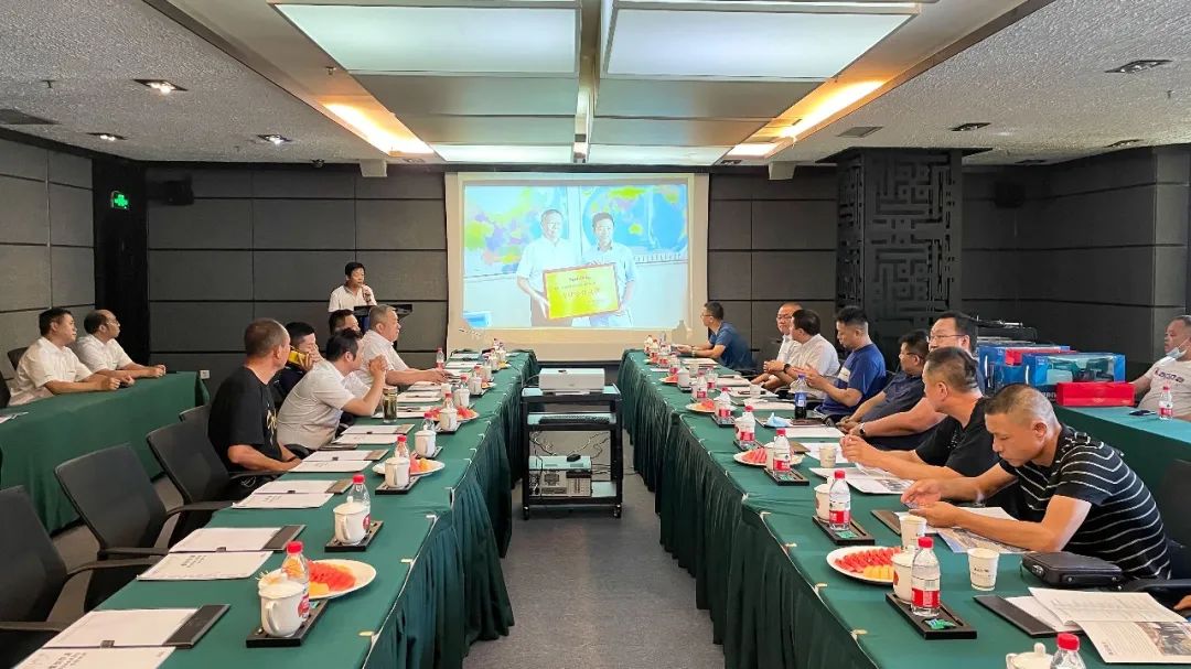 打造智慧矿山！z6com·尊龙(中国)时凯集团智能举行新疆站矿山客户钻研会